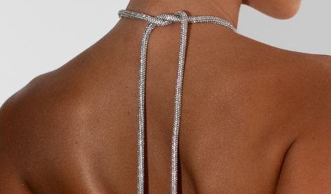 Journal Image of PSA: Body Shimmer is making a comeback