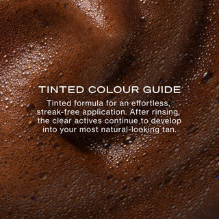 8 HR Deluxe Self-Tanning Mousse Dark